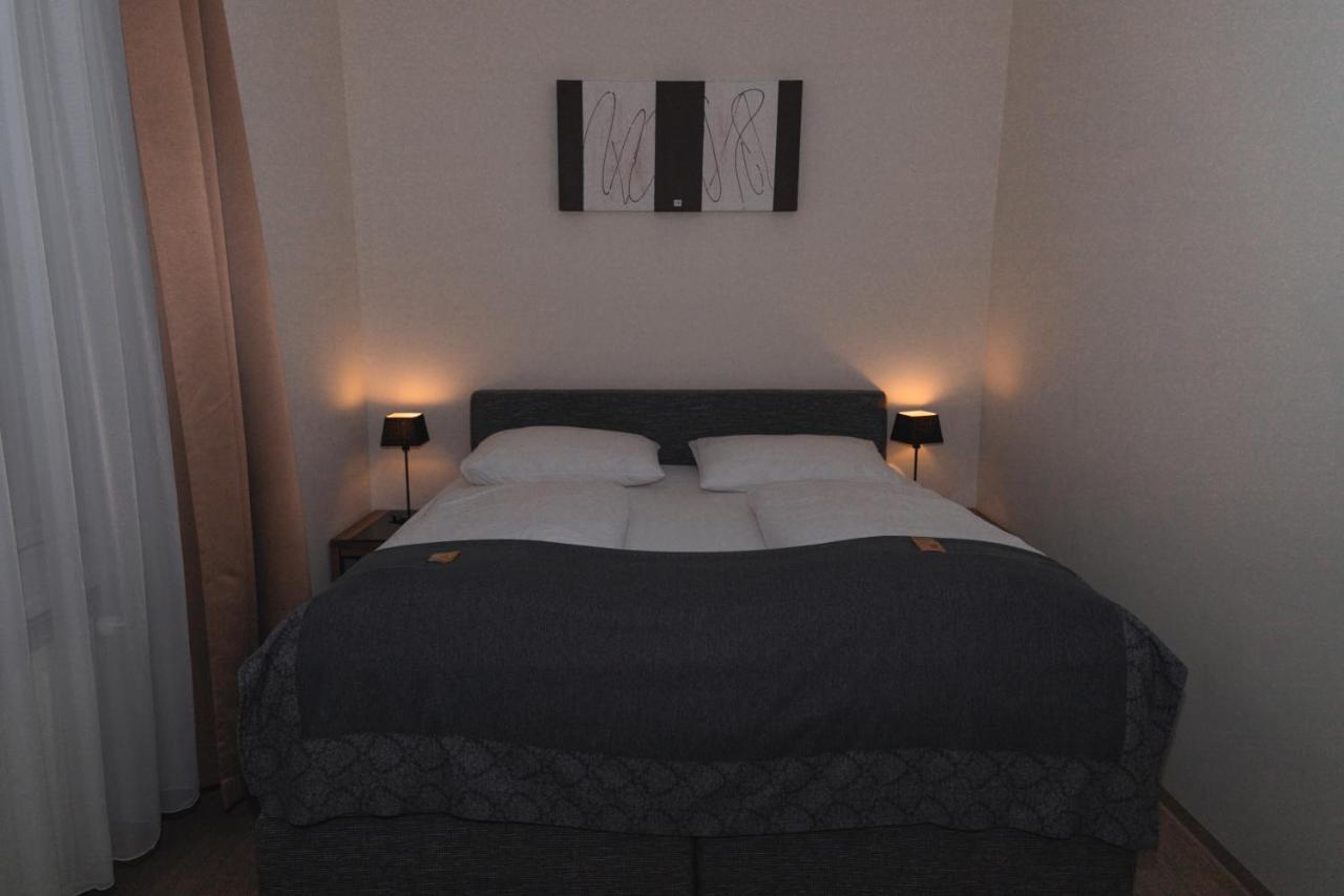 Pension A Und A Vienne Extérieur photo