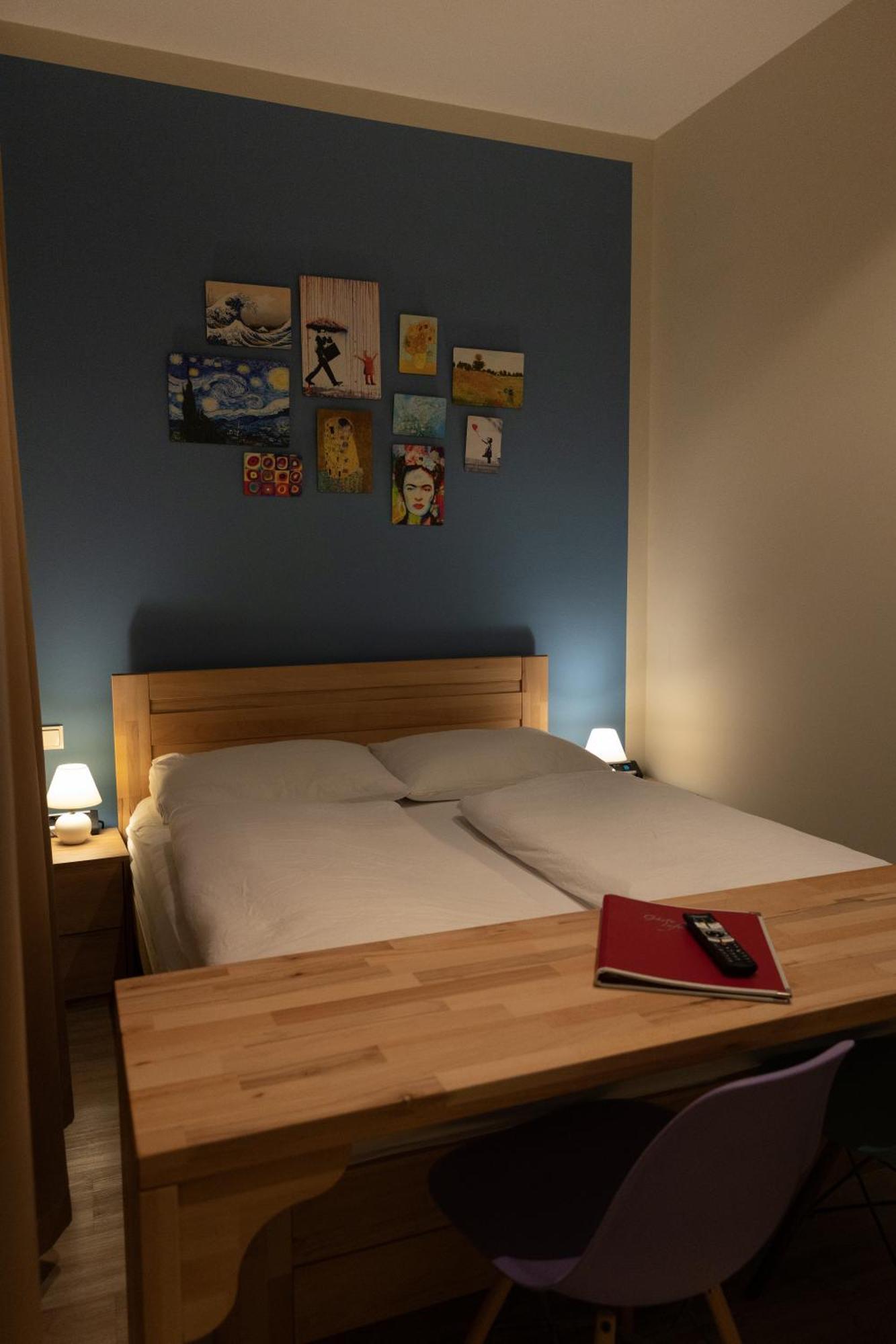 Pension A Und A Vienne Extérieur photo